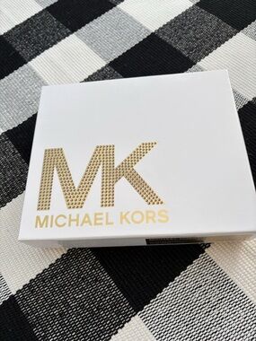 Michael Kors White Box with Gold MK Accent